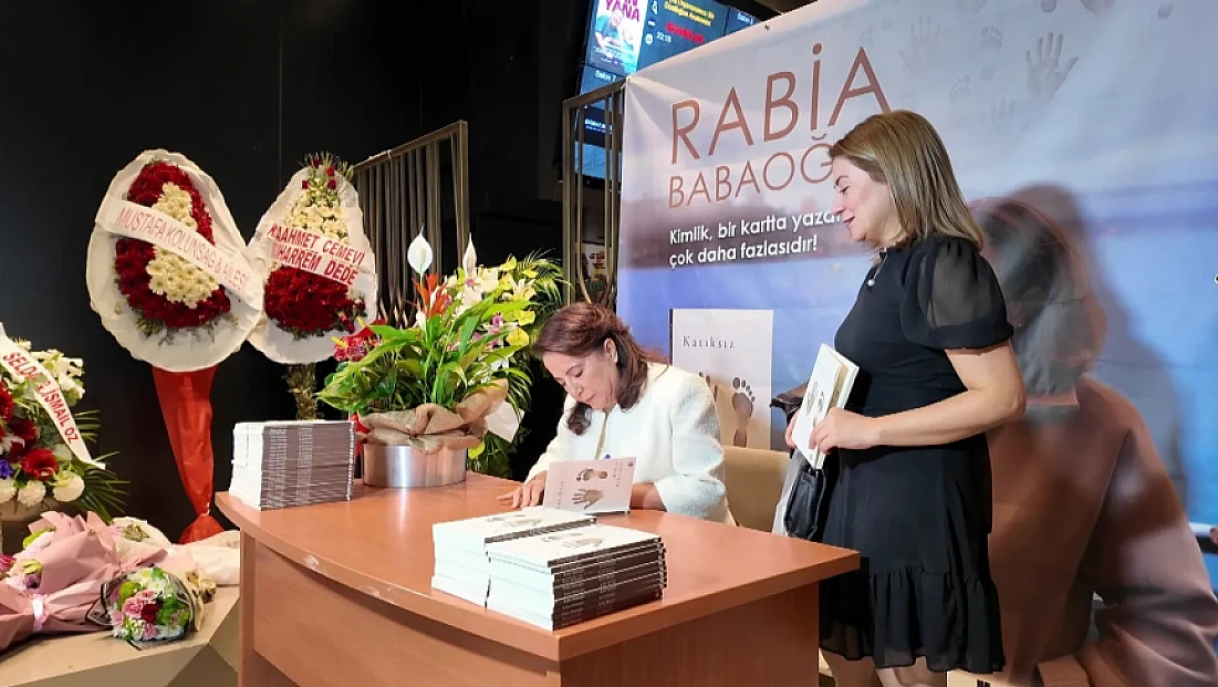 ‘Katıksız’ eseri okurlarıyla buluştu