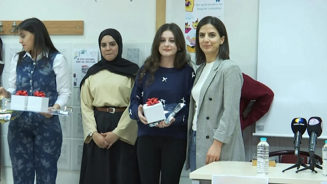 Sağlık Bilimleri Fakültesi’nde ‘Oku-Yorumla’ etkinliği