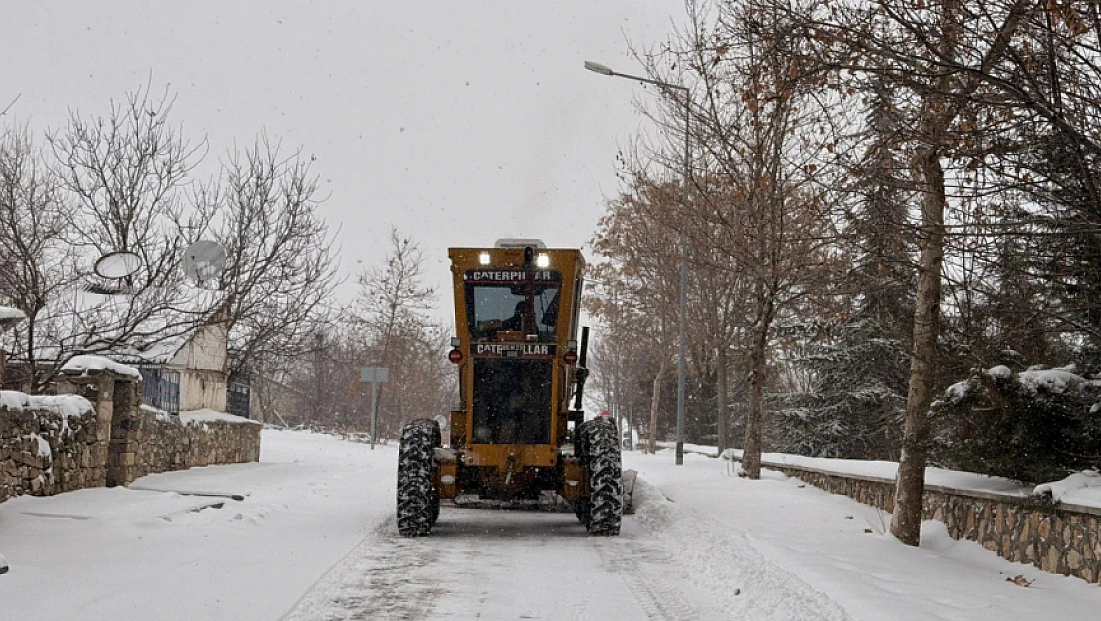 Valifahribey Caddesi’nde kar temizleme çalışması yapılacak