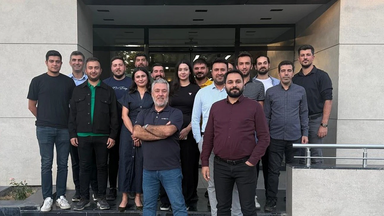 Fırat EDAŞ'tan, çalışanlarına beden dili ve etkili iletişim eğitimi