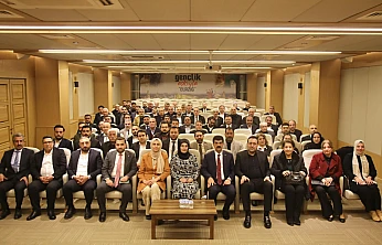 AK Parti'de yeni yönetim kurulu ilk toplantısını gerçekleştirdi