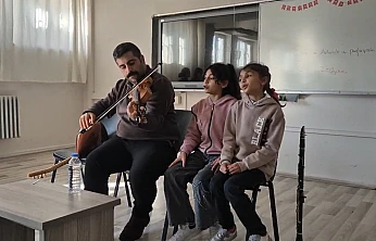 Arıcak'ta 'Müzik Aletlerini Tanıyoruz' etkinliği