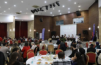 Bakan Göktaş'tan Başkan Şerifoğulları'na övgü dolu sözler