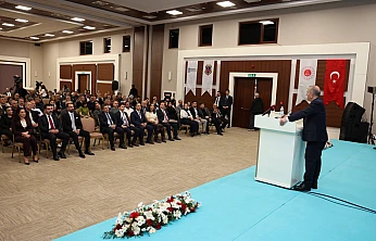 'Beyaz Ev' Modeli Antalya'da uluslararası sahneye çıktı