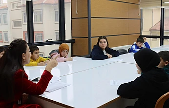 Elazığ Belediyesi'nin düzenlediği 'Pozitif Nesil Gurup Terapileri' başladı