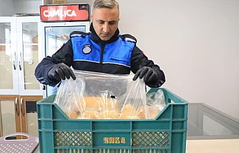 Elazığ Belediyesi zabıta ekipleri sahada yoğun mesai harcıyor