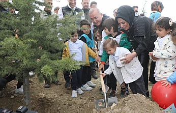 Elazığ'da 23 bin 650 fidan toprakla buluştu