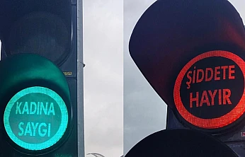 Elazığ'da trafik ışıklarında anlamlı mesaj!