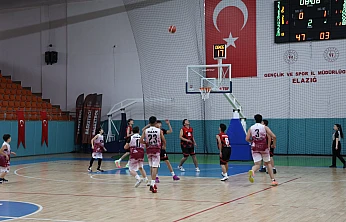 Elazığ'da U-16 yerel lig nefes kesen mücadeleyle sona erdi