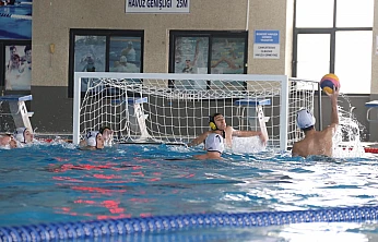 Elazığ'da U16 Erkekler Sutopu Türkiye Şampiyonası