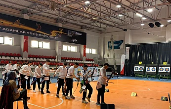 Elazığ Gençlik Spor Kulübü U15 Okçuluk Ligi'nde finalde