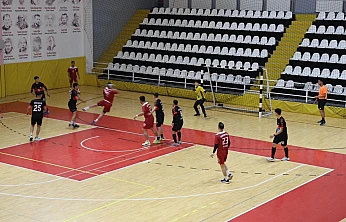 Elazığ GSİM SK Hentbol Takımı, Gaziantep karşısında fark attı: 40-19