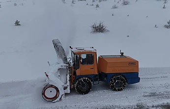 Elazığ İl Özel İdaresi'nden yoğun kar mesaisi