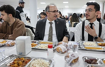 Fırat Üniversitesi, öğrencileri için iftar kampanyası başlattı