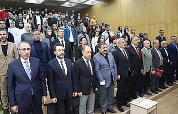 Fırat Üniversitesinde Cumhuriyet Bayramı nedeniyle konferans düzenlendi