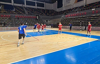 Gençlik ve Spor 3'te 3 yaptı