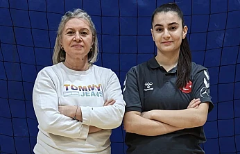 Gençlik ve Spor Kulübü Sporcusu Ecrin Kehya U16 Milli Takım kampında