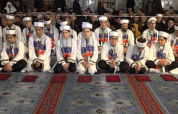 Hafızlık icazet töreninde 120 hafız diplomalarını aldı