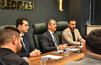 Milletvekili Keleş, Elazığ Belediyesi Gençlik Meclisi üyeleriyle buluştu