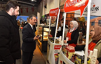 Milletvekili Keleş, Kitap Fuarı ve Kahve Festivali'ni gezdi
