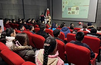 Öğrencilerden Bilim Merkezi'ne ziyaret