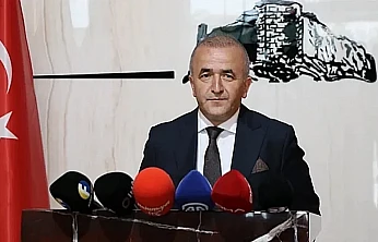 Vali Hatipoğlu'ndan Öğretmenler Günü mesajı