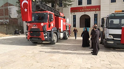 Hemşehrimiz Mardin Valisi Tuncay Akkoyun'dan Baskil'e 2 araç hibesi