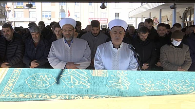 İzzetpaşa Cami İmam Hatiplerinden Mevlüt Genç hayatını kaybetti