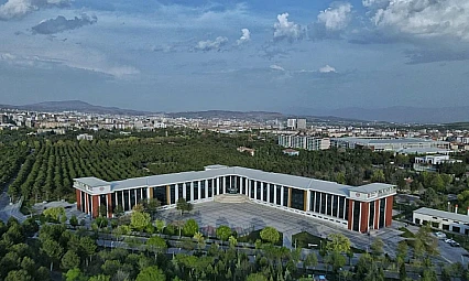Fırat Üniversitesi dünyanın en etkili bilim insanları listesinde Türkiye'de ilk 4'te