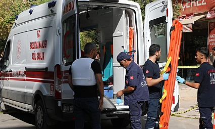Vali Hatipoğlu Namık Çitçi Caddesi'nde yaşanan olayla ilgili açıklamalarda bulundu