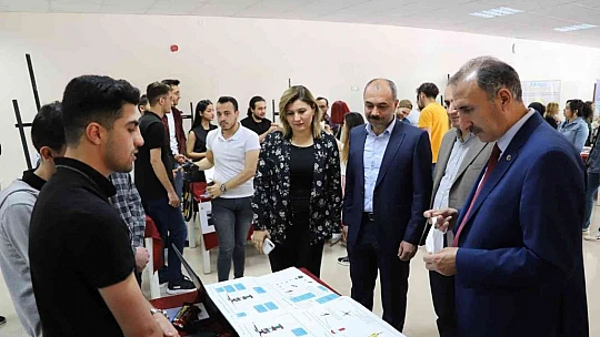 'Fırat Yazılım ve Teknoloji Proje Pazarı' etkinliği yoğun ilgi gördü