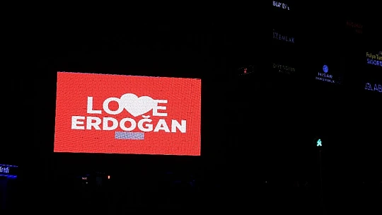 'Stop Erdoğan' skandalına Elazığ'dan 'Love Erdoğan' yanıtı