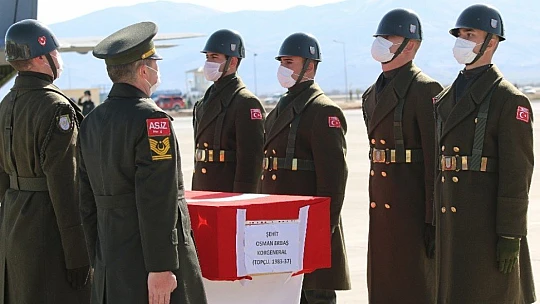 11 şehit Elazığ'dan törenle Ankara'ya uğurlandı