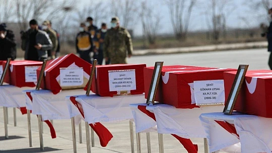 11 şehit Elazığ'dan törenle Ankara'ya uğurlandı