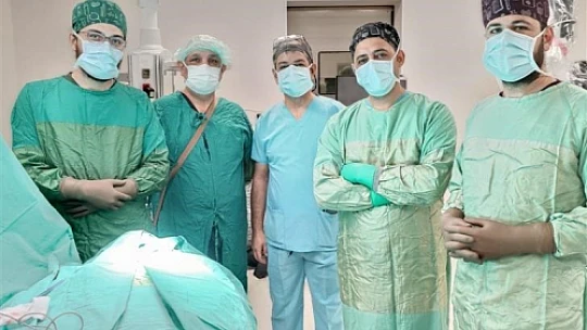 11 yaşındaki çocuğa 'Epilepsi pili' ameliyatı yapıldı