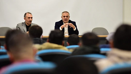 Milletvekili Bulut'tan öğrencilere sürpriz ziyaret