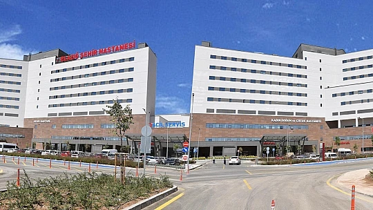 Elazığ Fethi Sekin Şehir Hastanesi Deprem İzolatörleriyle Güvende
