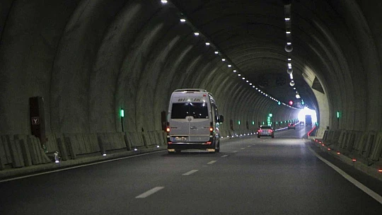 16 şehri birbirine bağlayan Kömürhan Köprüsü sürücülere kolaylık sağlıyor