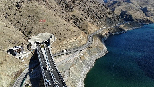 2 bin 400 metre tünelle bağlanan Kömürhan Köprüsü açılışa hazır