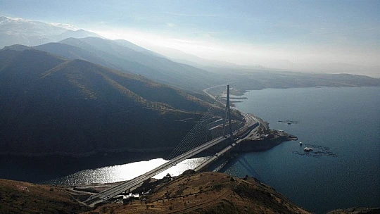 2 bin 400 metre tünelle bağlanan Kömürhan Köprüsü açılışa hazır