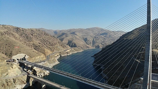 2 bin 400 metre tünelle bağlanan Kömürhan Köprüsü açılışa hazır