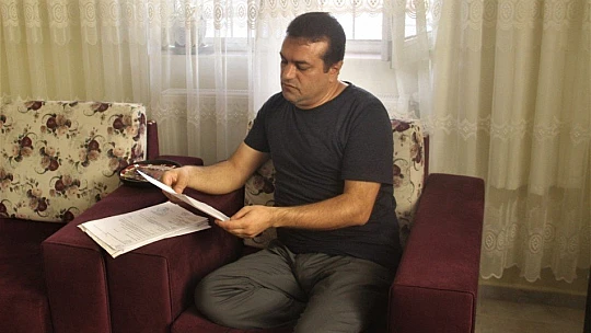 2 buçuk yıldır boşanma davası süren baba, çocuklarını icra yoluyla görebiliyor