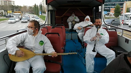 Elazığ sokakları müzikle yankılandı