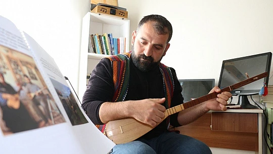 3 bin yıllık geleneği 100 yıllık Ruzba sazıyla sürdürüyor