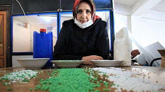 3 çocuk annesi kadın geri dönüşüm tesisi ile hem iş sahibi oldu hem de doğaya sahip çıktı