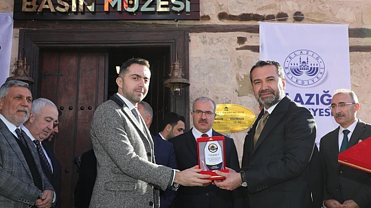 Şahin Başkanın söz verdiği projeler hayat buldu