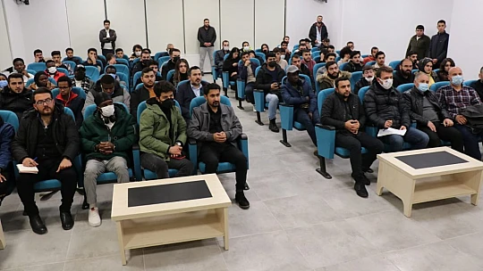 Milletvekili Bulut'tan öğrencilere sürpriz ziyaret