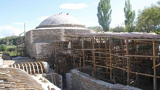 388 yıllık Hoca Hasan Hamamı'nda restorasyon çalışmaları başladı
