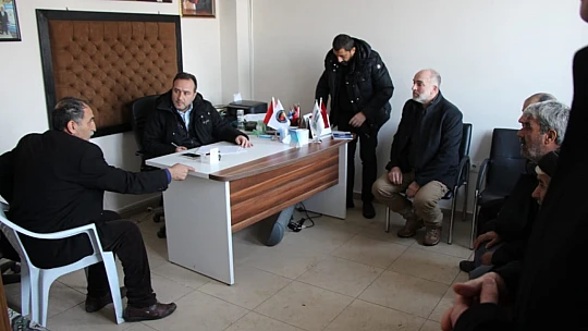 Milletvekili Ağar, deprem bölgesi Malatya'da vatandaşların yanında