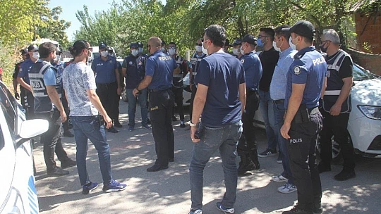 4 gün önce kayıp olmuştu, dut yiyerek hayatta kaldı